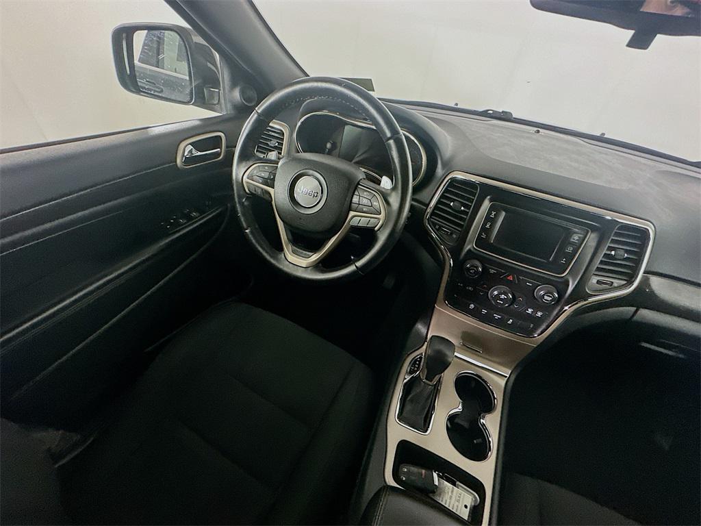used 2016 Jeep Grand Cherokee car, priced at $13,385