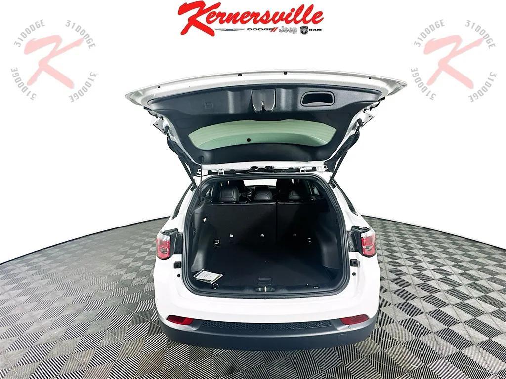 new 2026 Jeep Compass car, priced at $30,154