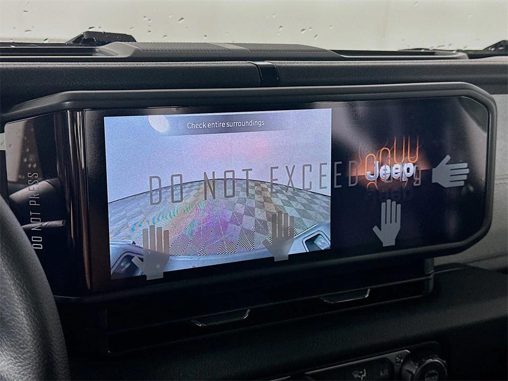 new 2026 Jeep Gladiator car, priced at $40,553