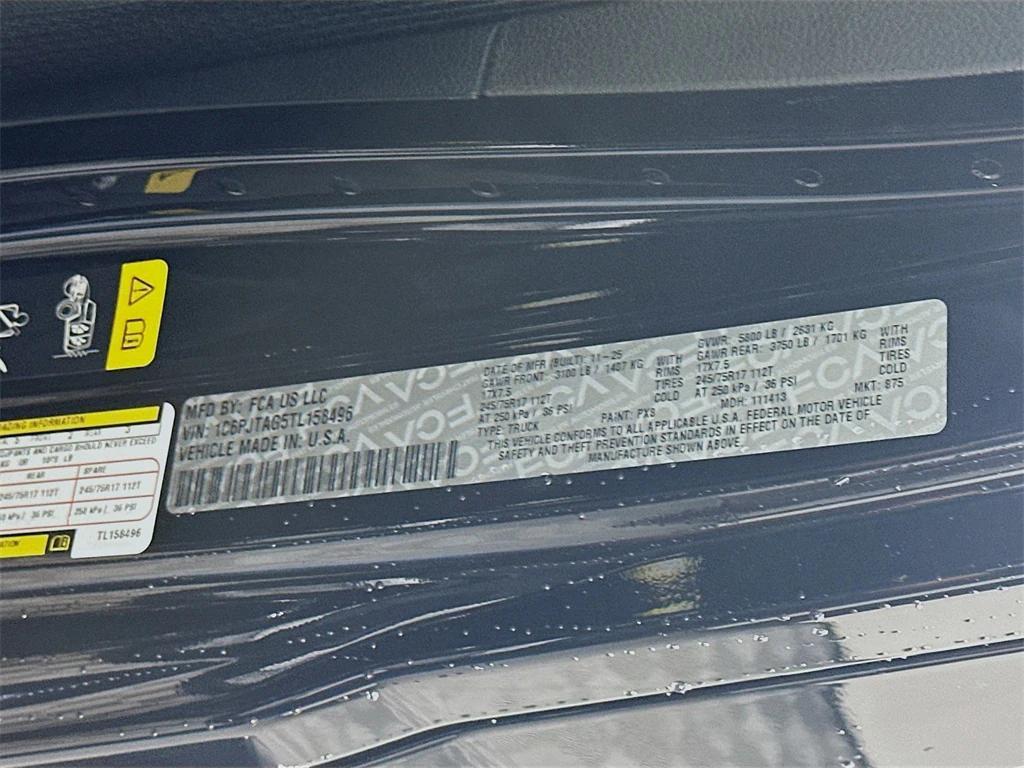 new 2026 Jeep Gladiator car, priced at $40,553