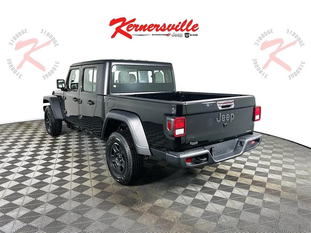 new 2026 Jeep Gladiator car, priced at $40,553