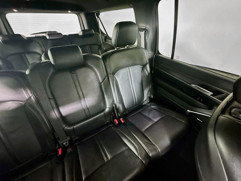 used 2024 Jeep Wagoneer L car, priced at $33,135