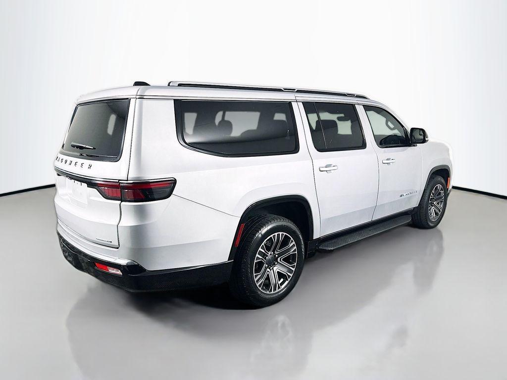 used 2024 Jeep Wagoneer L car, priced at $33,135