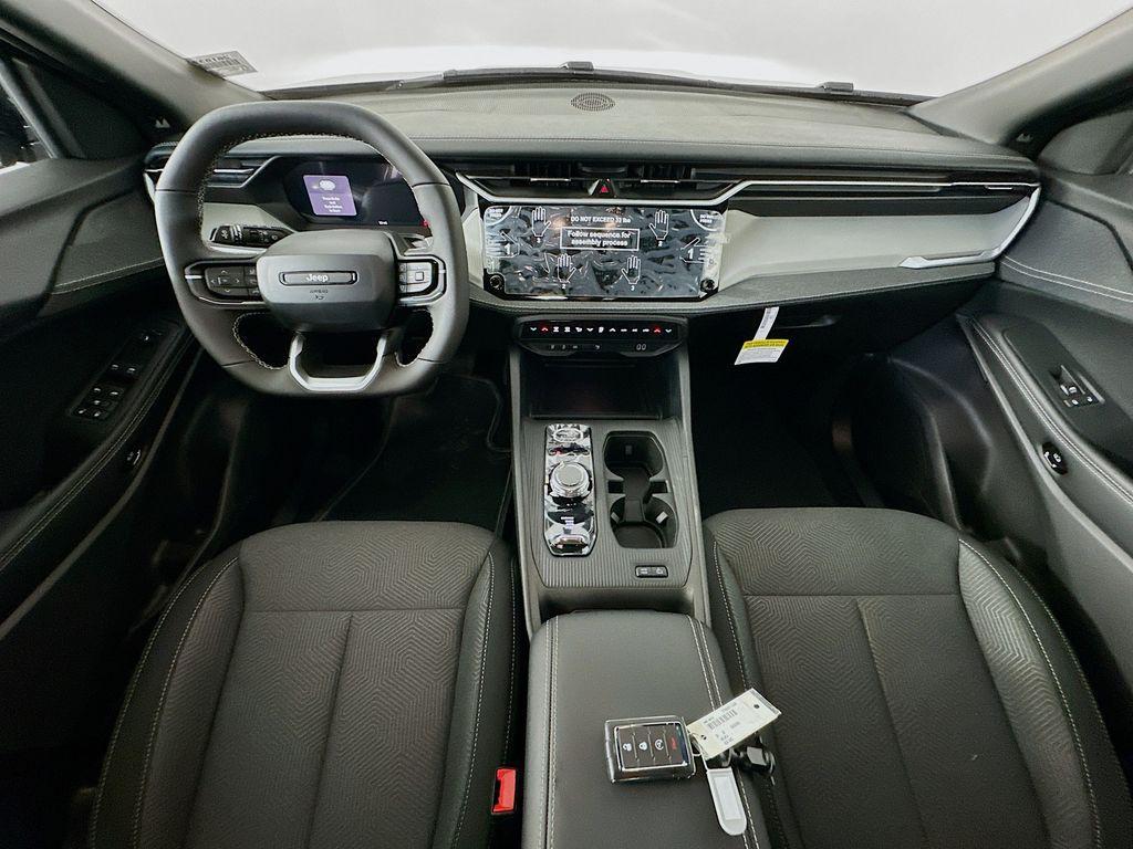 new 2026 Jeep Cherokee car, priced at $37,510