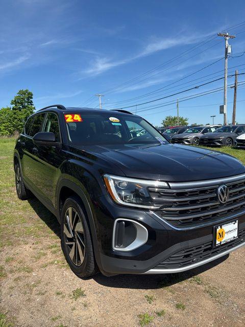 used 2024 Volkswagen Atlas car, priced at $28,990