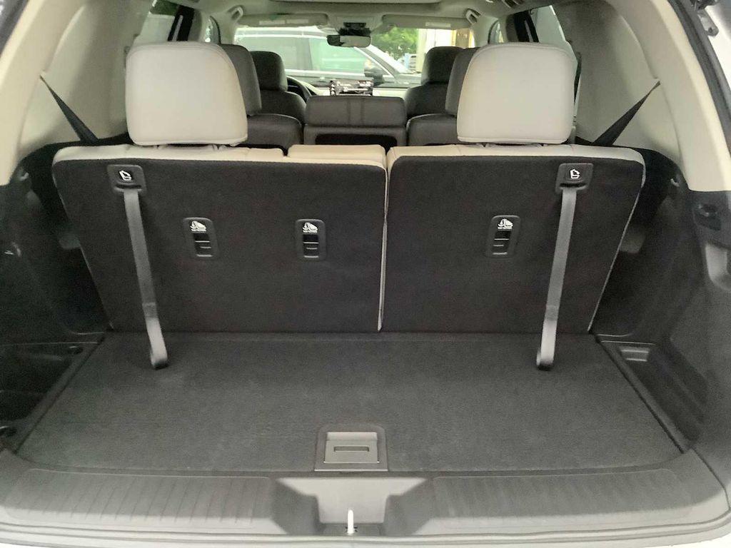 new 2025 Honda Pilot car, priced at $50,995