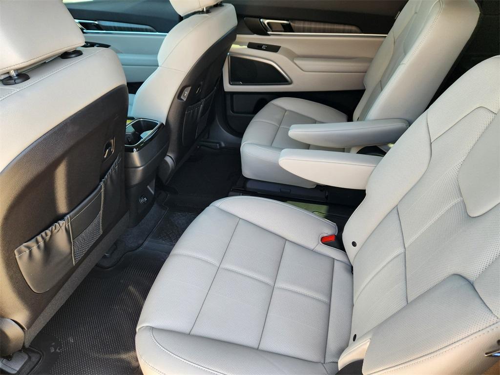 new 2025 Kia Telluride car, priced at $40,679