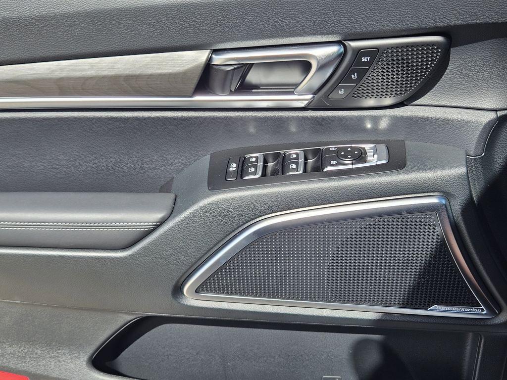 new 2025 Kia Telluride car, priced at $54,015