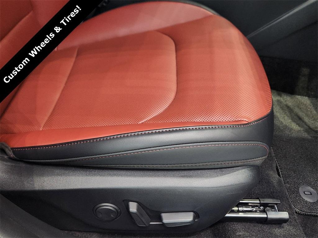 new 2025 Kia K4 car, priced at $33,098