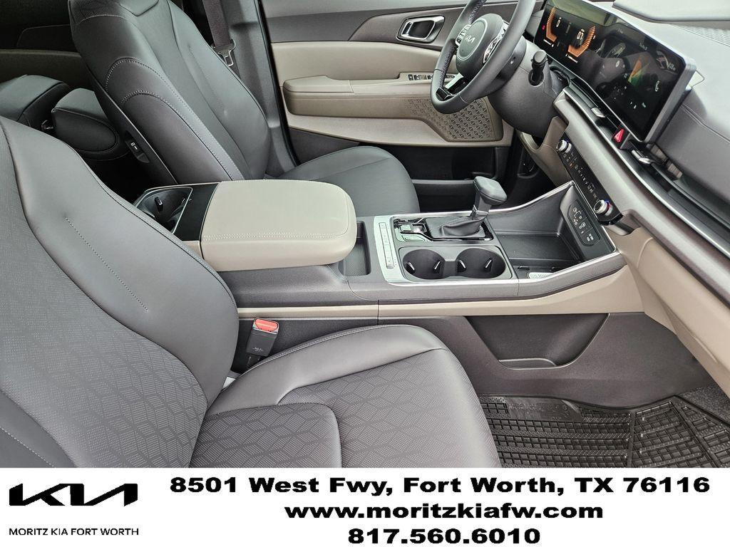 new 2026 Kia Carnival car, priced at $41,820