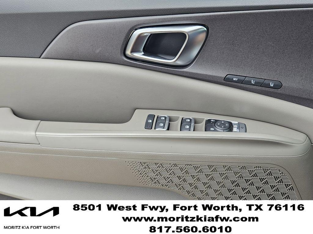 new 2026 Kia Carnival car, priced at $41,820