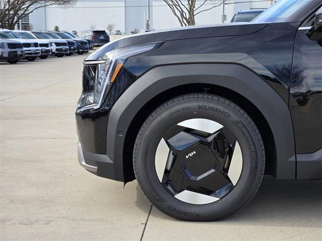 new 2026 Kia EV9 car, priced at $66,430