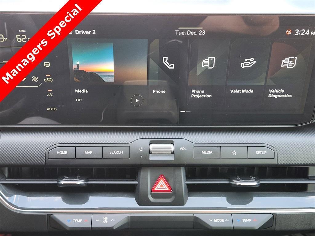 new 2025 Kia K4 car, priced at $23,098