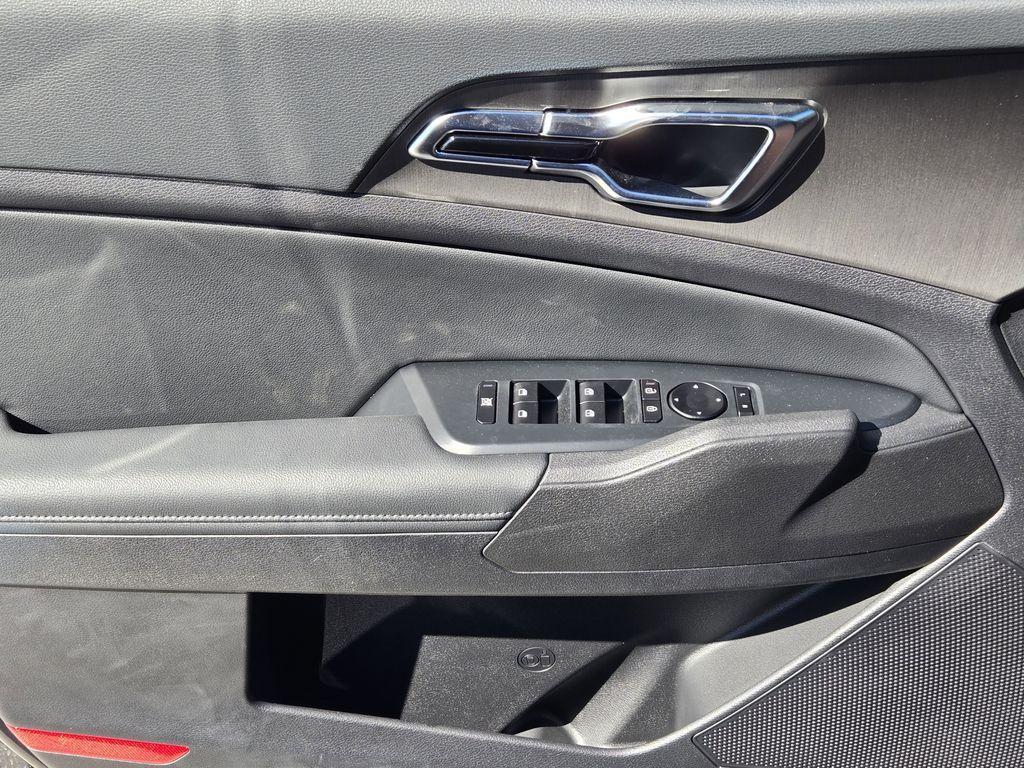 new 2026 Kia Sportage Hybrid car, priced at $36,885