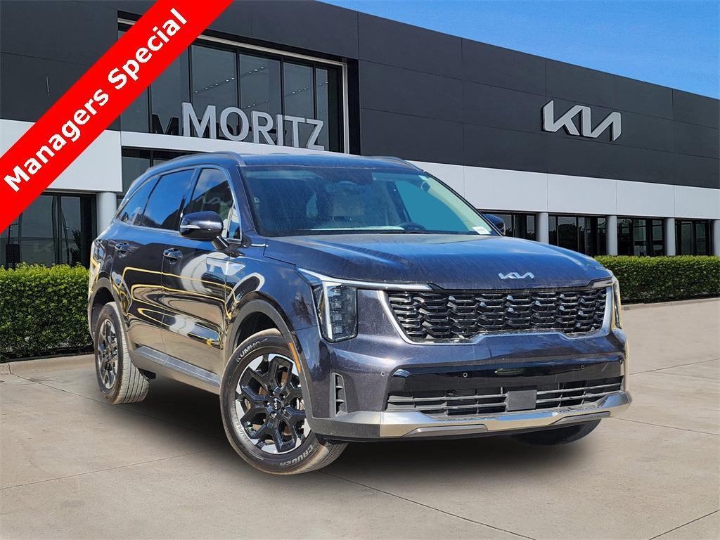 new 2025 Kia Sorento car, priced at $35,598