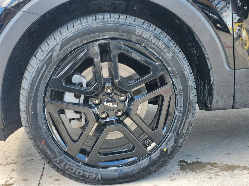 used 2024 Kia Telluride car, priced at $40,398