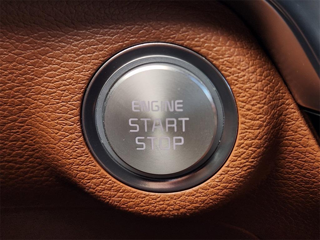 used 2024 Kia Telluride car, priced at $40,398