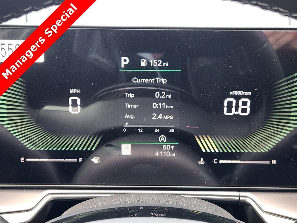 new 2025 Kia Sorento car, priced at $39,498