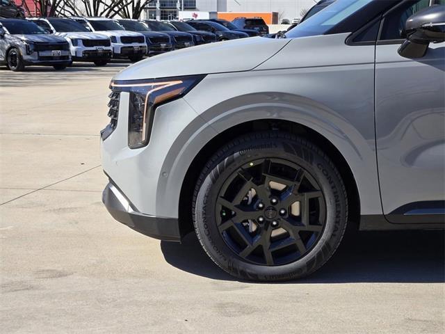 new 2026 Kia Carnival Hybrid car, priced at $55,080