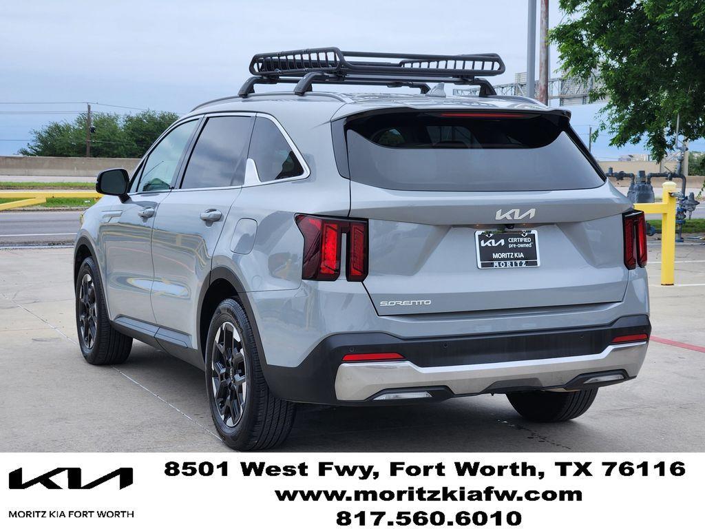 used 2025 Kia Sorento car, priced at $34,238