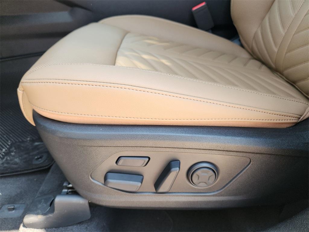 new 2026 Kia Sorento car, priced at $44,616