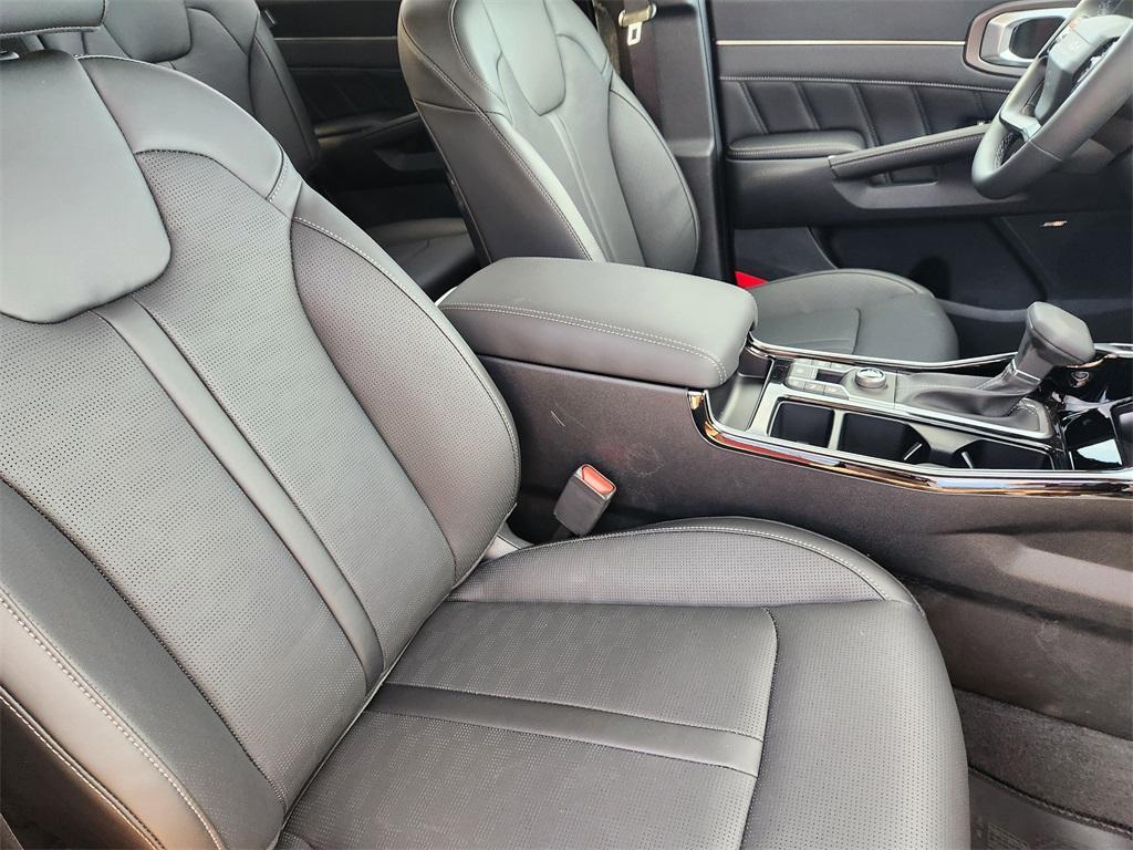 new 2026 Kia Sorento car, priced at $43,965