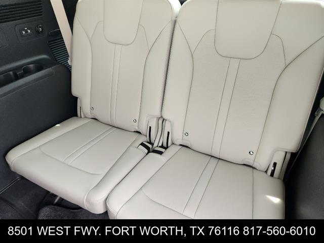 new 2026 Kia Sorento car, priced at $33,215