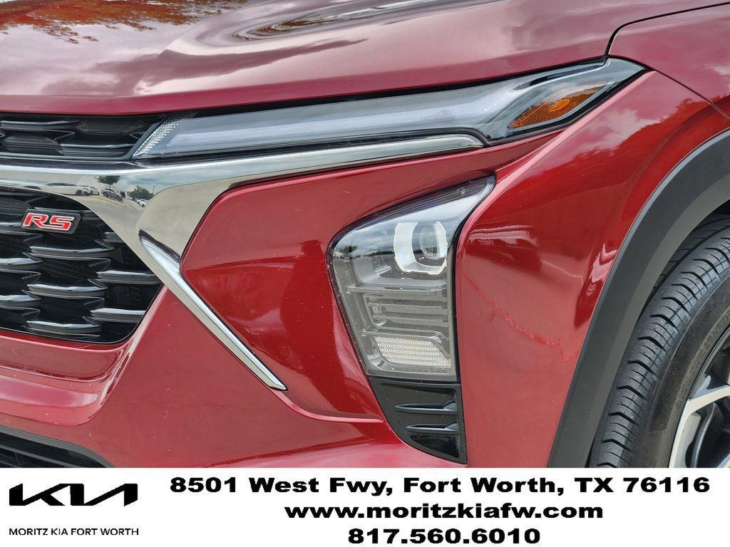 used 2025 Chevrolet Trax car, priced at $25,998