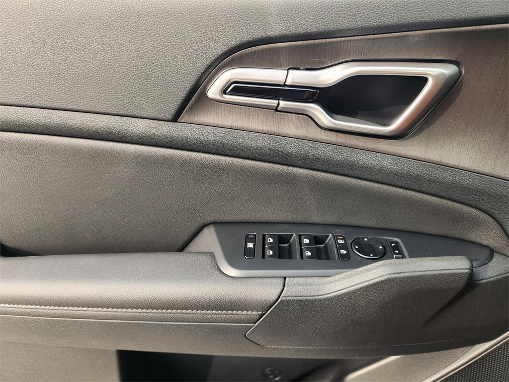 new 2026 Kia Sportage car, priced at $36,399