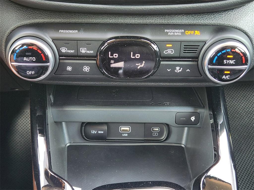 new 2025 Kia Soul car, priced at $23,695