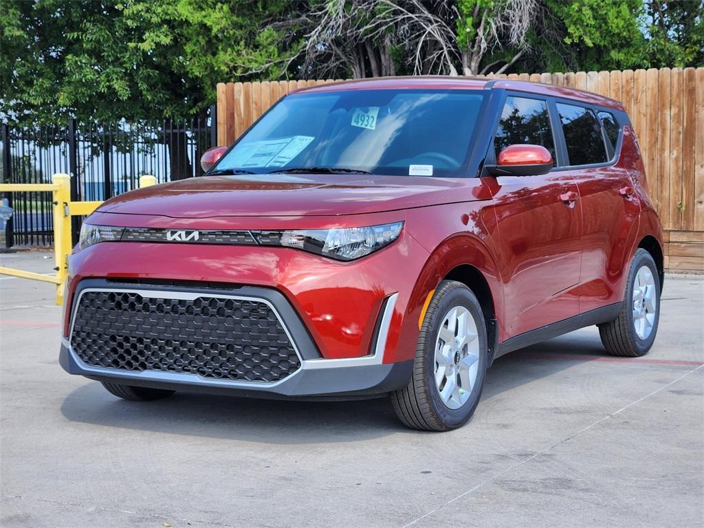 new 2025 Kia Soul car, priced at $23,695