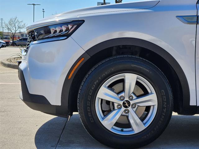 used 2022 Kia Sorento car, priced at $24,789