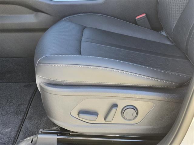 new 2026 Kia Sorento car, priced at $38,760