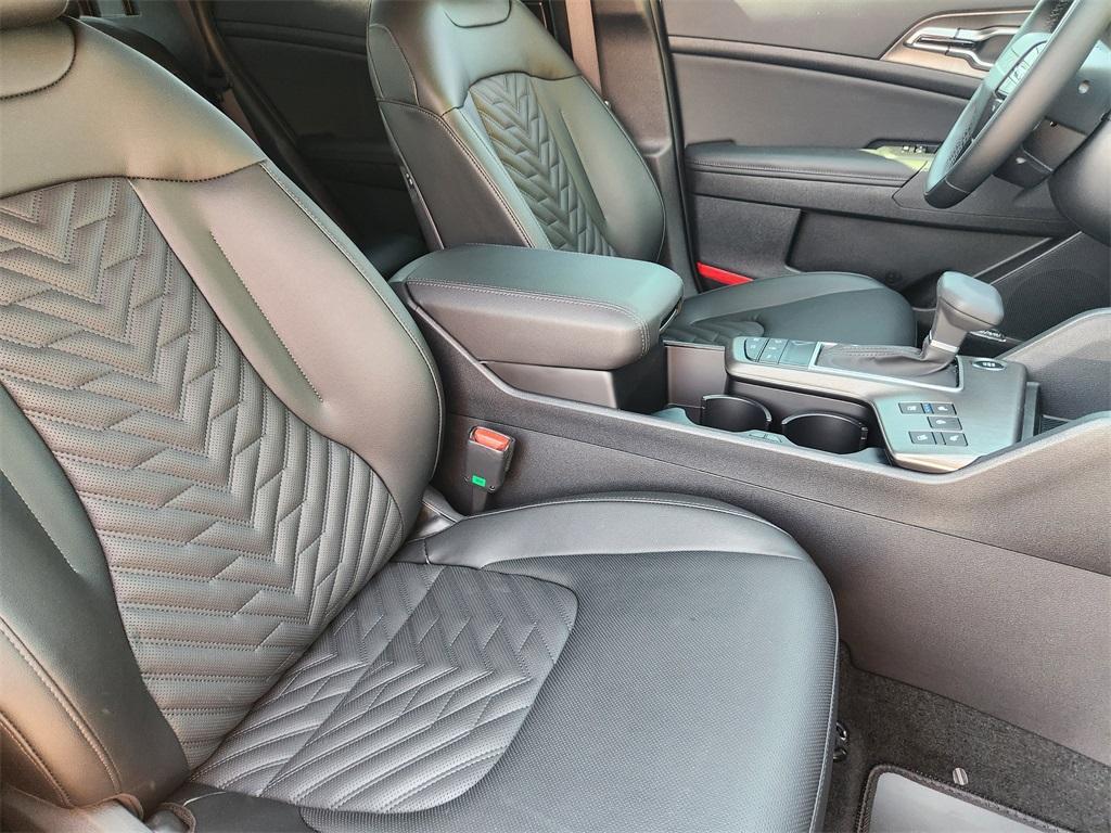 new 2026 Kia Sportage car, priced at $40,570