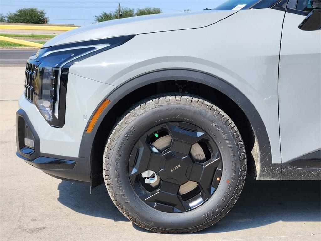 new 2026 Kia Sportage car, priced at $40,070