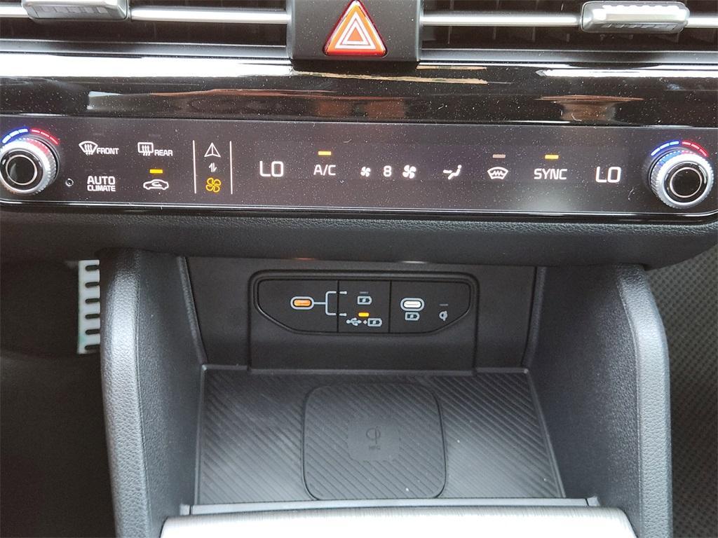 new 2026 Kia Sportage car, priced at $40,070