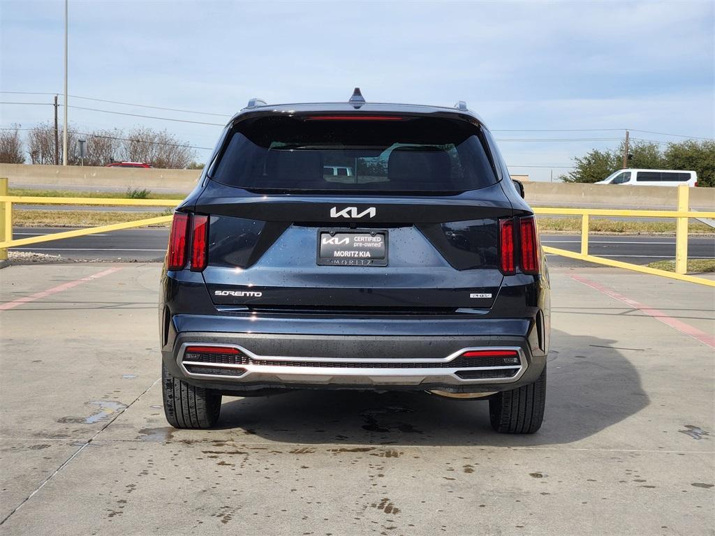 used 2023 Kia Sorento Plug-In Hybrid car, priced at $38,137