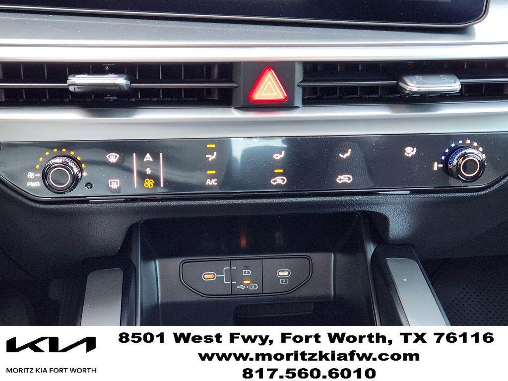 new 2026 Kia Sorento car, priced at $29,930