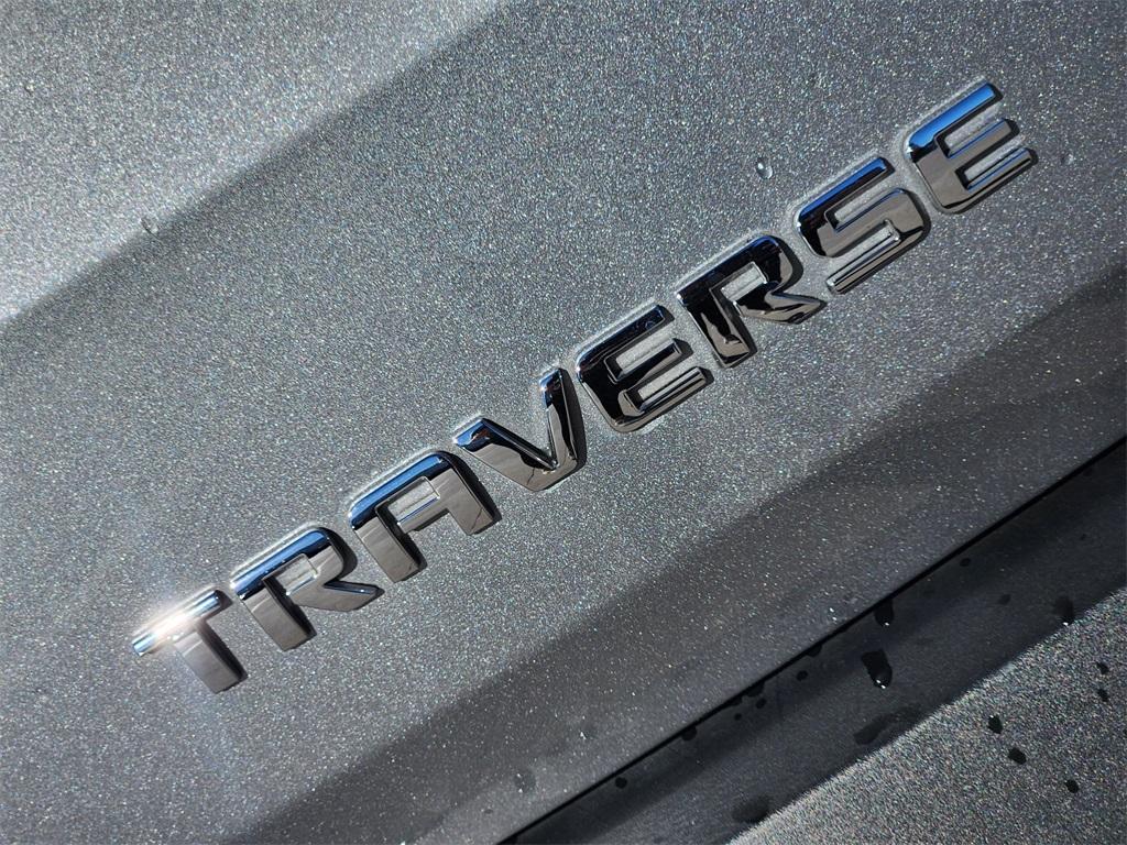 used 2023 Chevrolet Traverse car, priced at $26,637