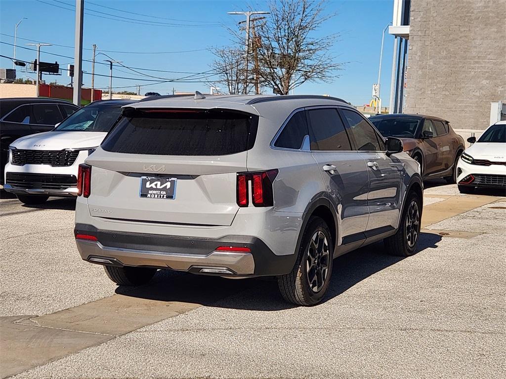 new 2025 Kia Sorento car, priced at $30,898