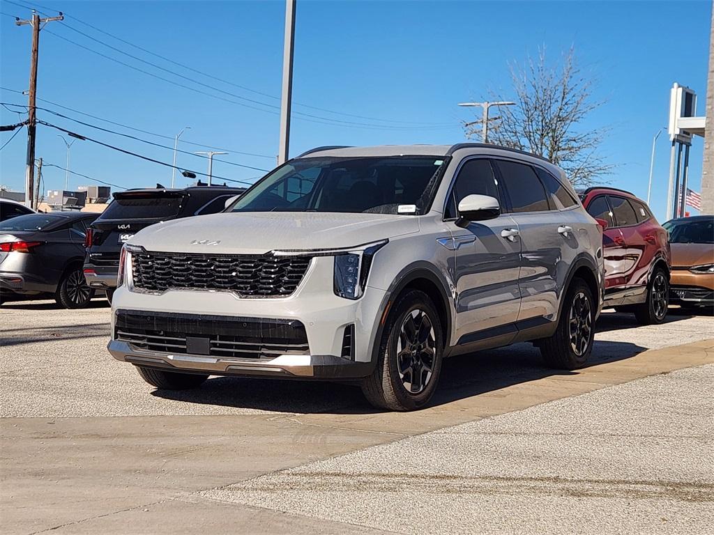 new 2025 Kia Sorento car, priced at $30,898