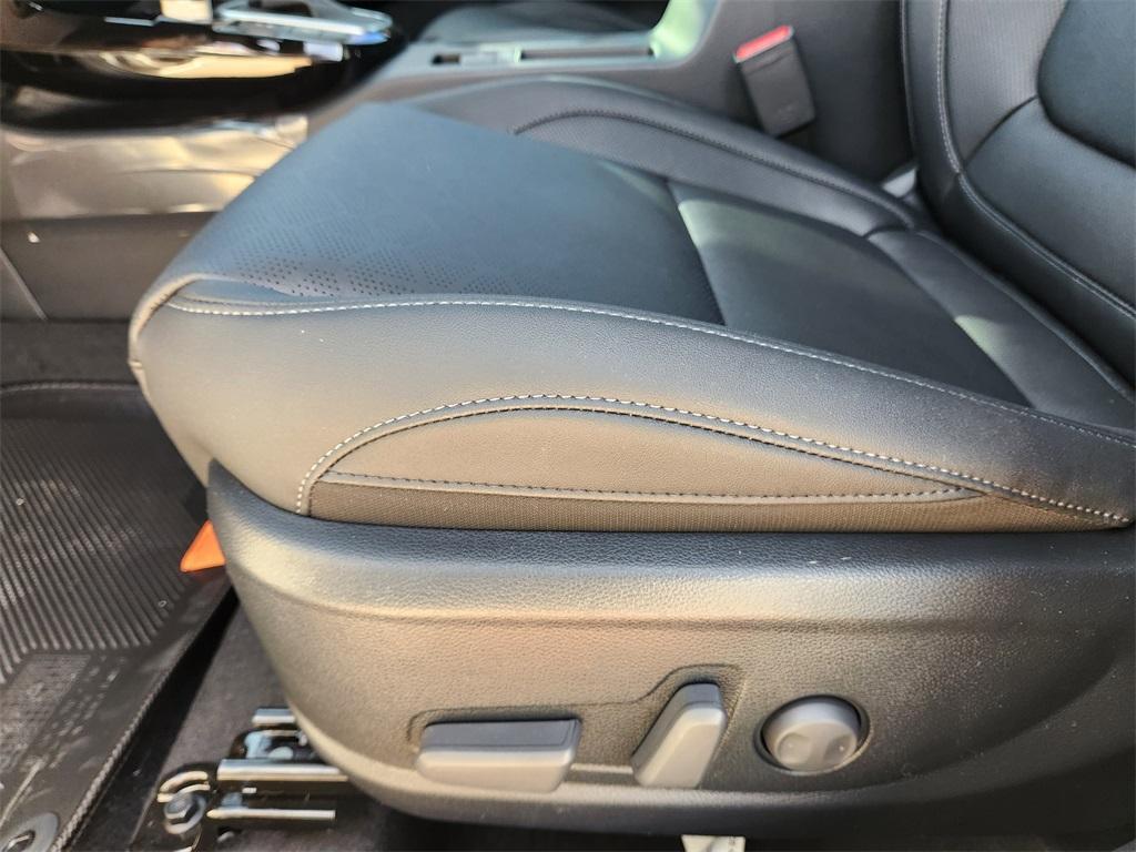 new 2026 Kia Seltos car, priced at $33,302