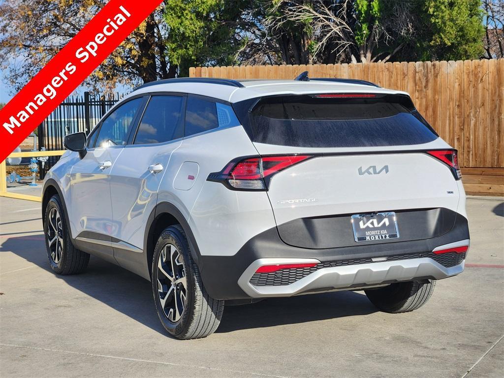 new 2025 Kia Sportage car, priced at $31,798
