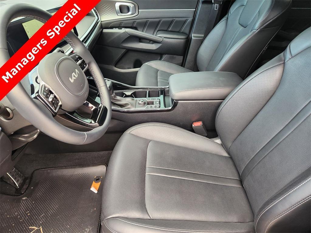 new 2025 Kia Sorento car, priced at $38,298