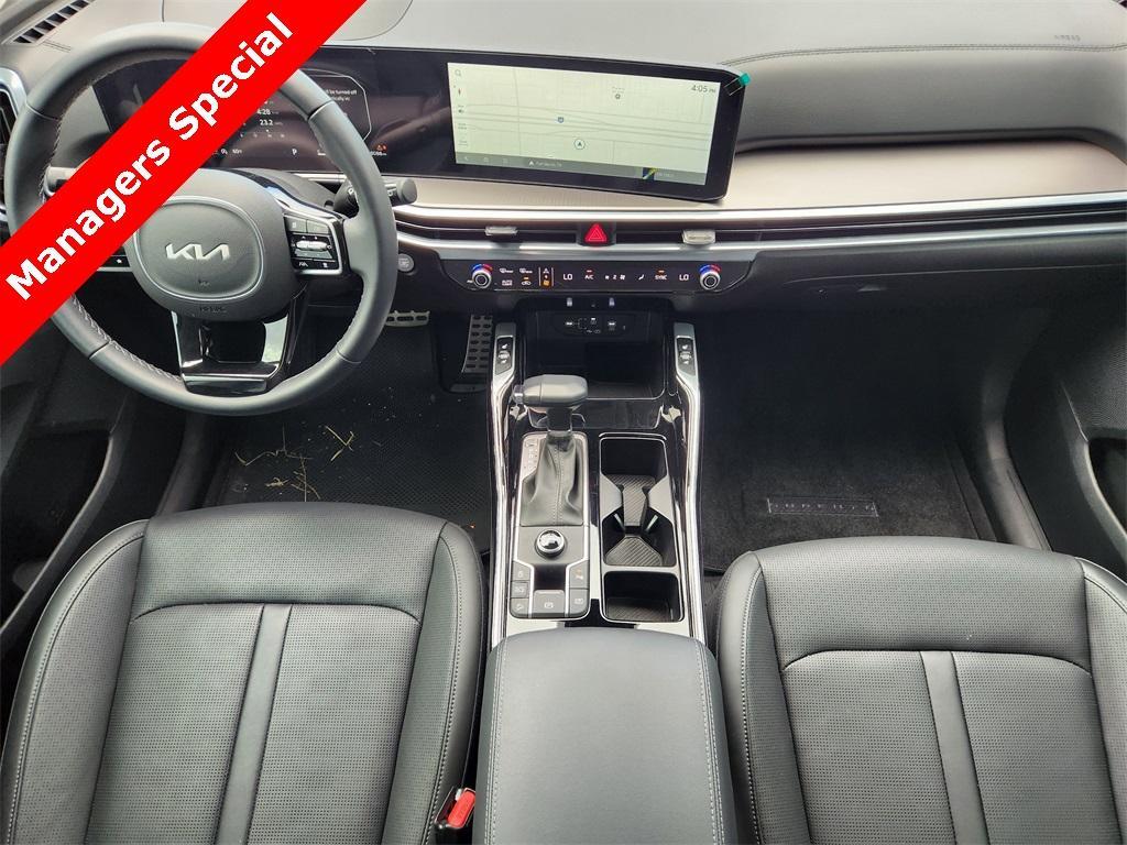 new 2025 Kia Sorento car, priced at $38,298