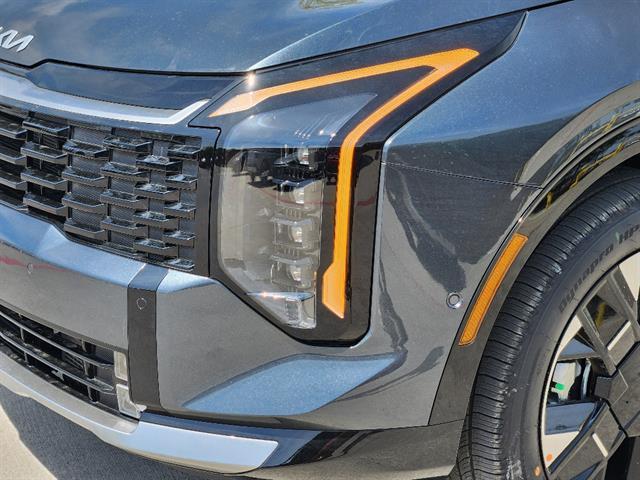 new 2026 Kia Sportage Hybrid car, priced at $42,865