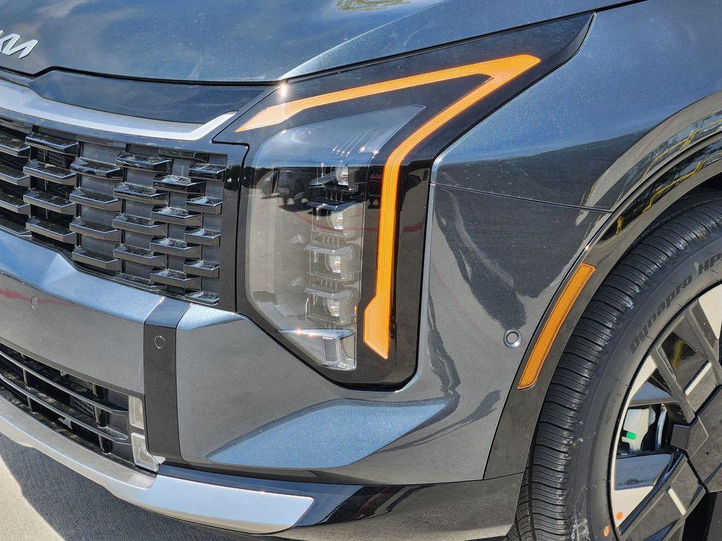 new 2026 Kia Sportage Hybrid car, priced at $41,365