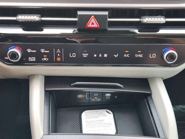 new 2026 Kia Sportage Hybrid car, priced at $42,865