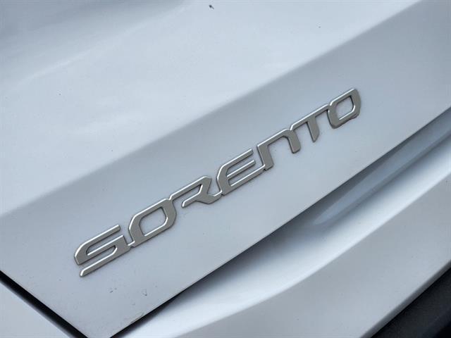 new 2025 Kia Sorento car, priced at $49,231