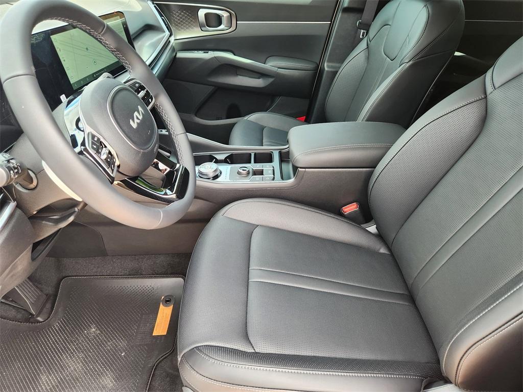 new 2025 Kia Sorento Hybrid car, priced at $41,275
